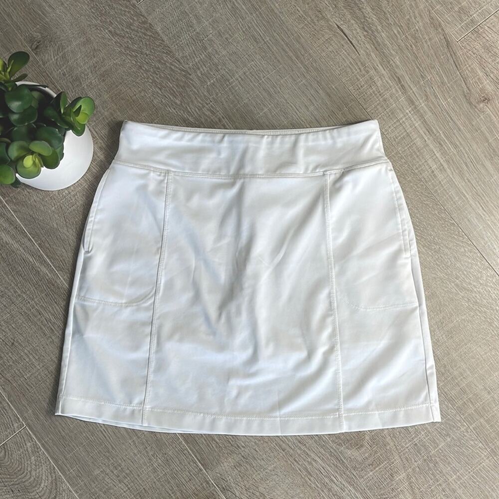 MAGGIE LANE White Golf Tennis Athletic Activewear Skort Women’s Size Small